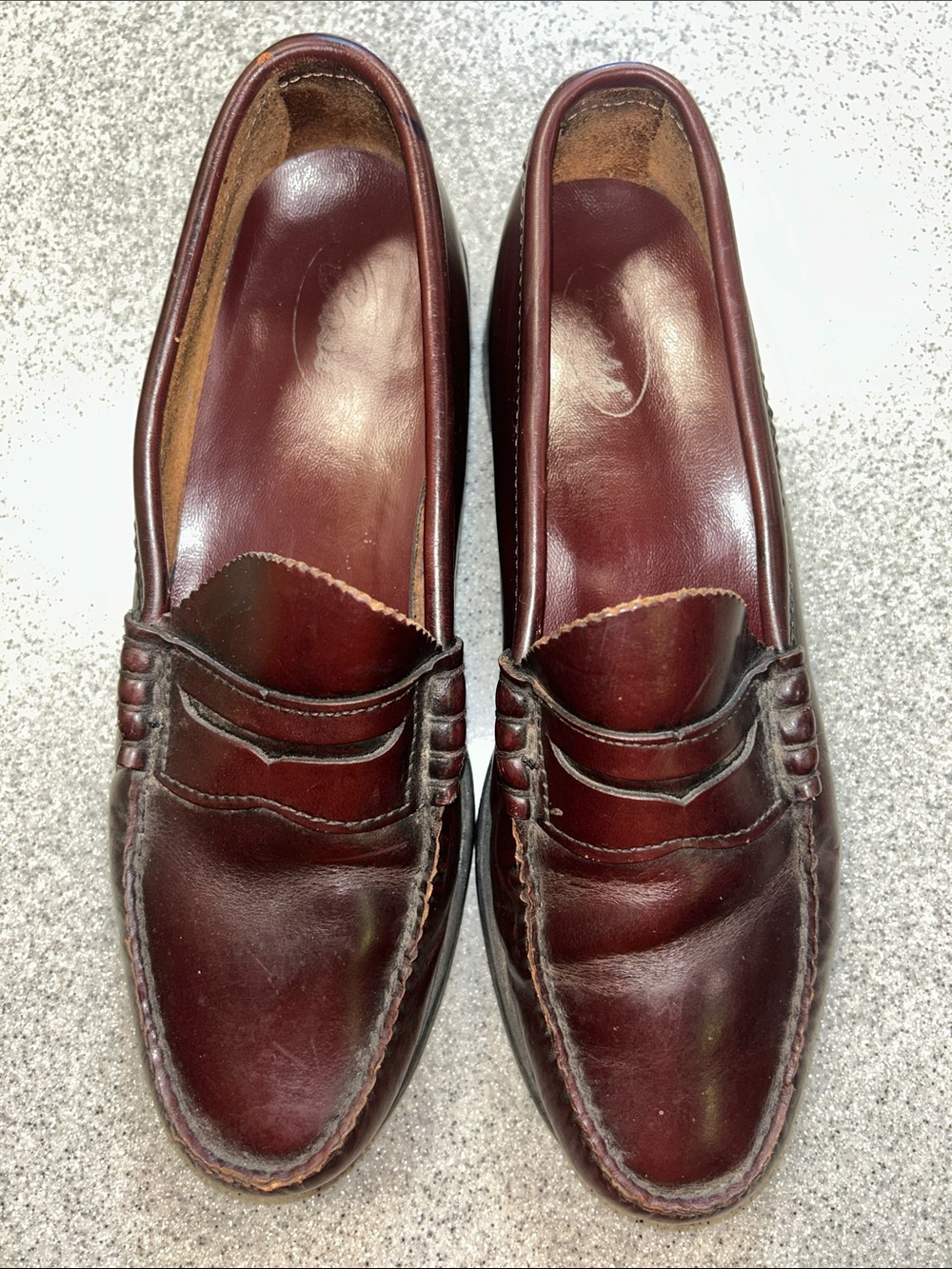 RARE! BASS Men's 9.5 cordovan Leather Slip-On Classic penny Loafers